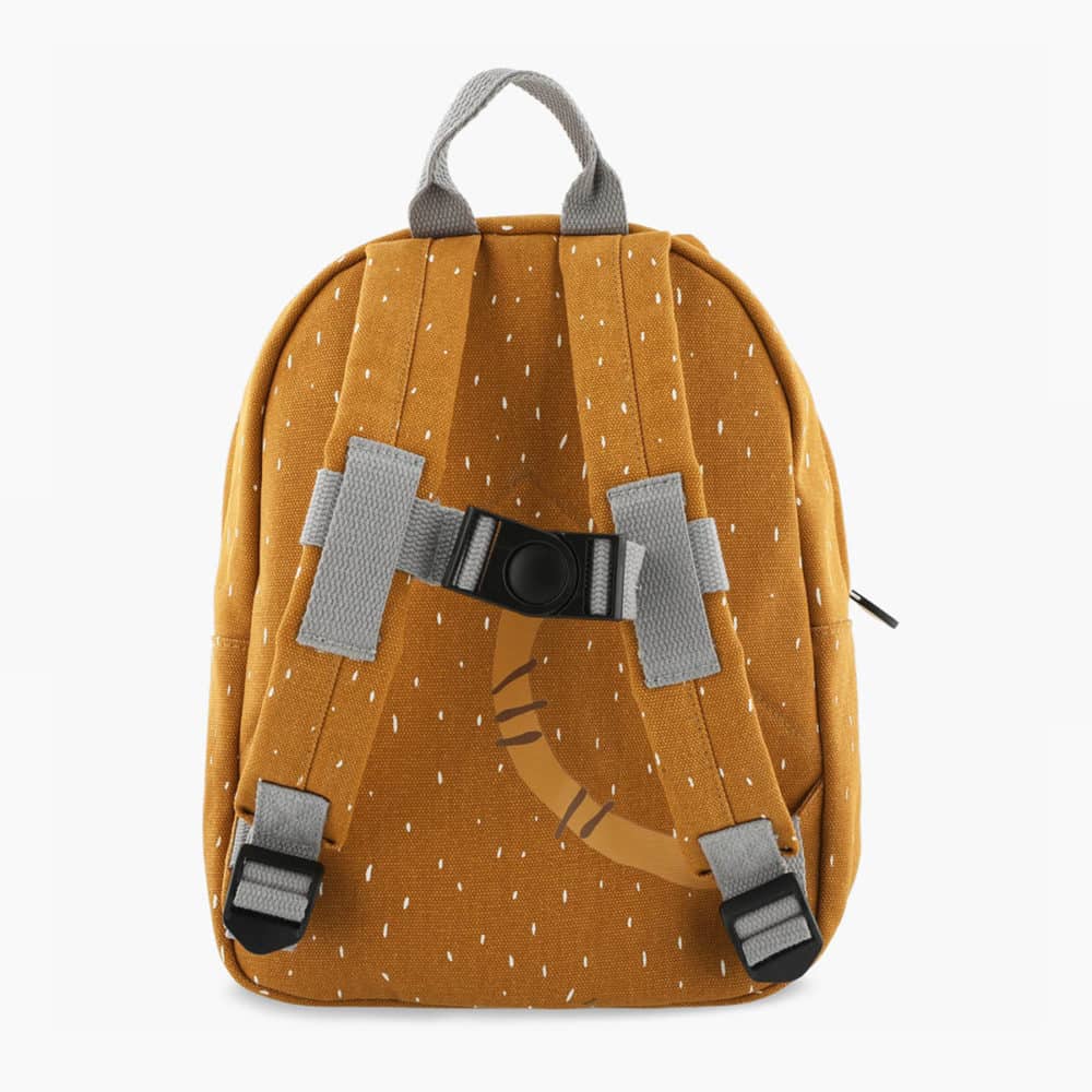 Backpack tiger back